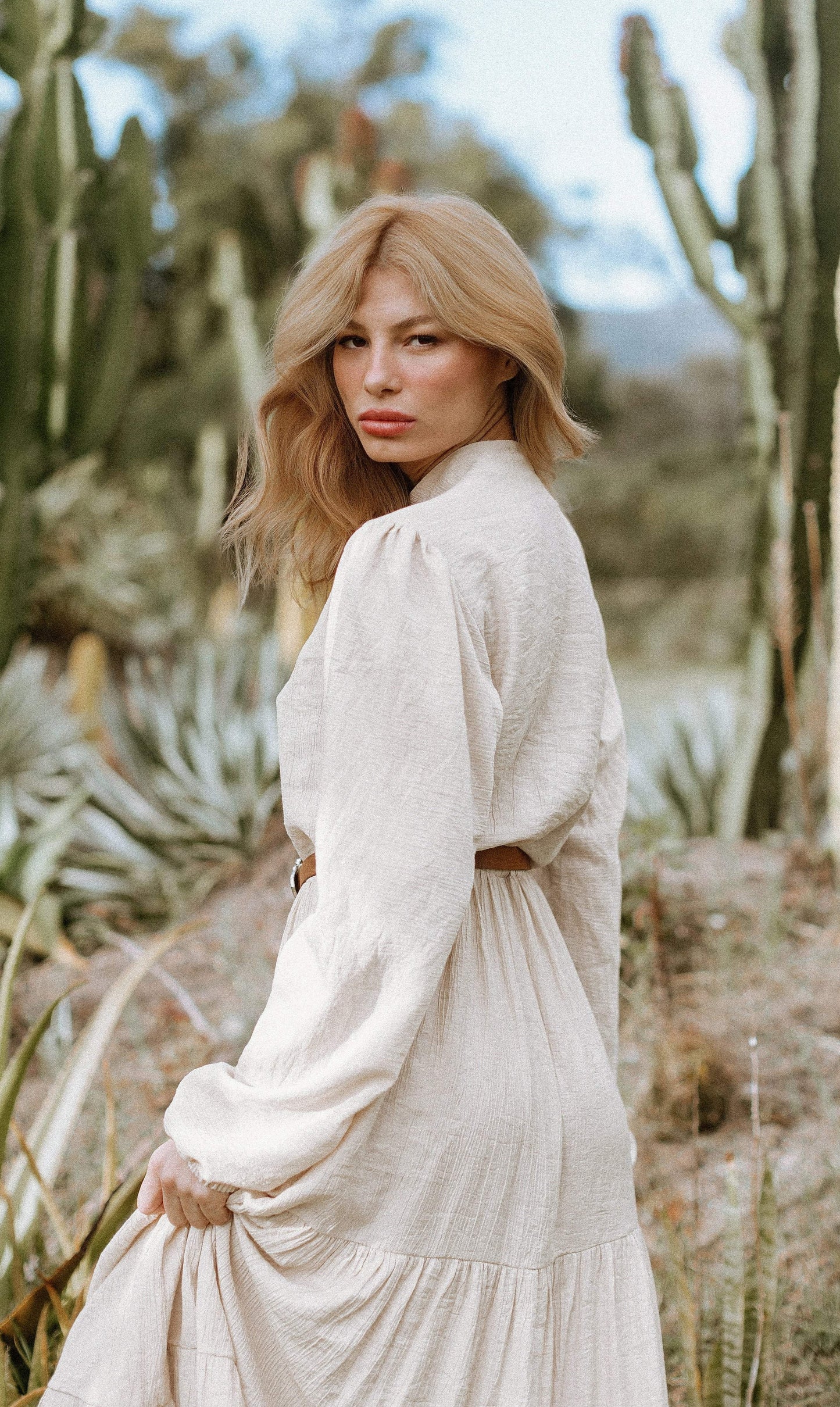 VESTIDO FLORENCE CHÁ BRANCO